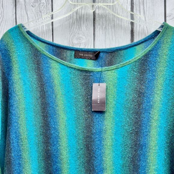 NWT The Limited Green Blue Ombré Dolman Sleeved Sweater - Medium - Picture 2 of 4